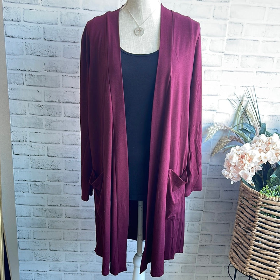 Dark Burgundy cardigan with pockets