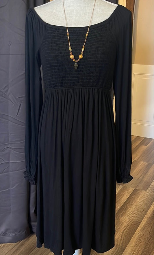 Long sleeved knit dress black